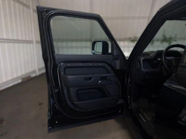 2020 Land Rover Defender 110 X
