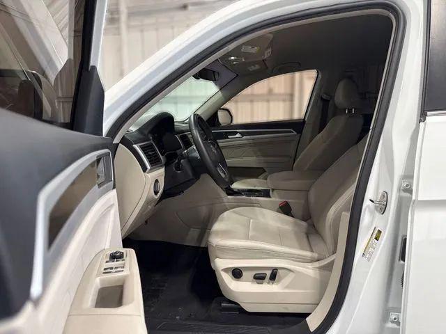 2023 Volkswagen Atlas 2.0T SE