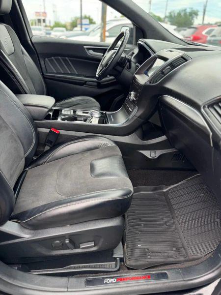 2020 Ford Edge ST