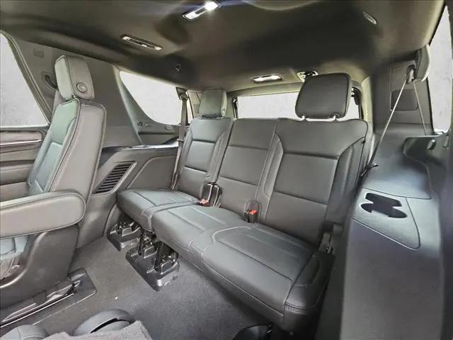 2024 GMC Yukon 4WD Denali