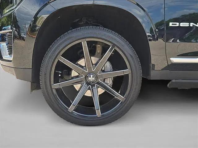 2024 GMC Yukon 4WD Denali