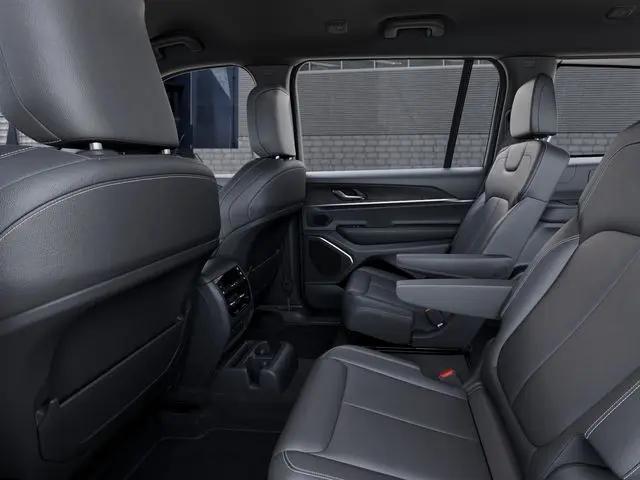 2026 Jeep Grand Cherokee L Limited 4x2