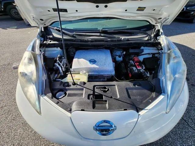 2014 Nissan LEAF SV for sale in New Castle, DE