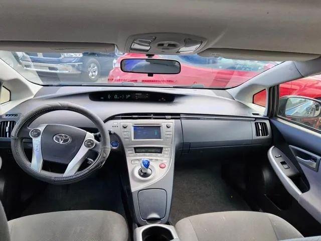 2012 Toyota Prius One