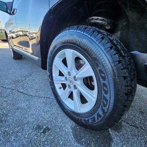 2012 Toyota Highlander SE V6