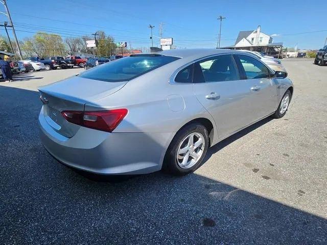 2017 Chevrolet Malibu LS