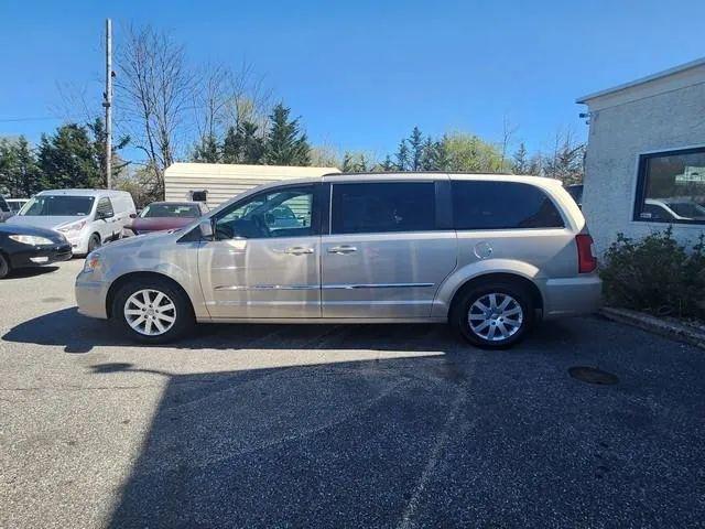 2015 Chrysler Town & Country Touring