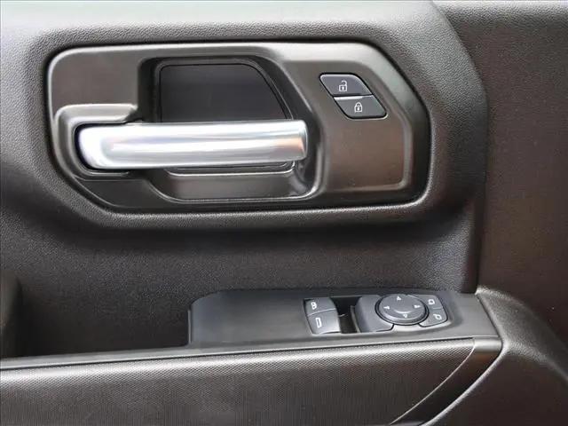 2025 GMC Sierra 2500HD 4WD Regular Cab Long Bed Pro