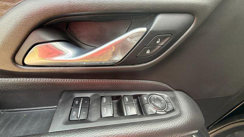 2021 GMC Yukon 4WD Denali