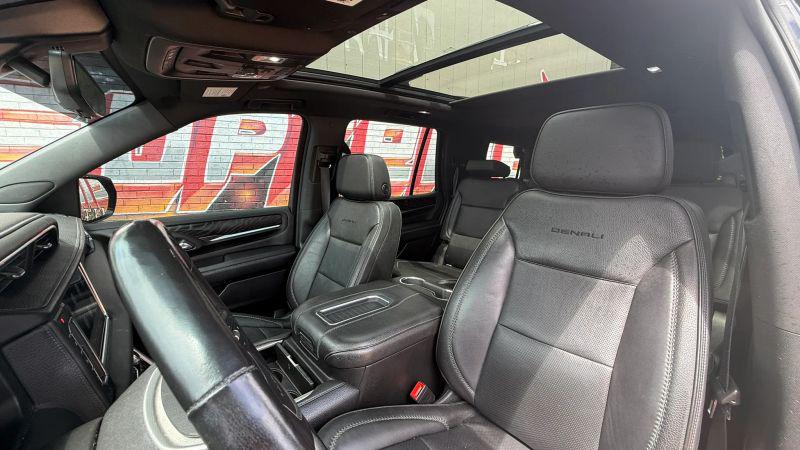 2021 GMC Yukon 4WD Denali