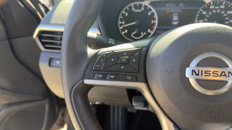 2022 Nissan Altima SV FWD