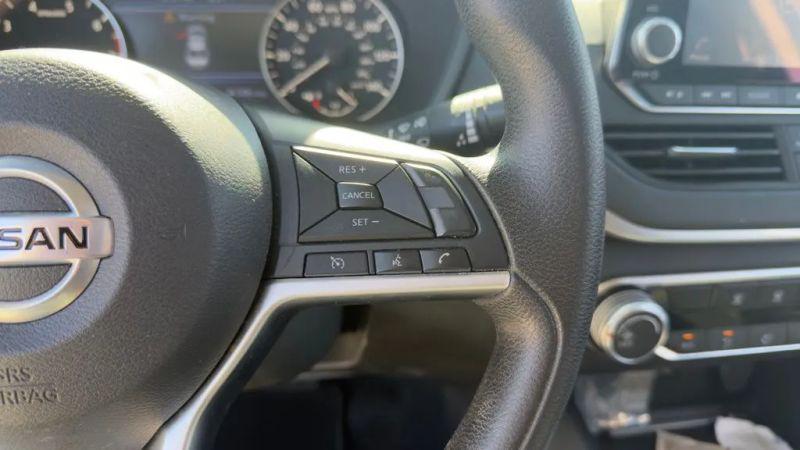 2022 Nissan Altima SV FWD