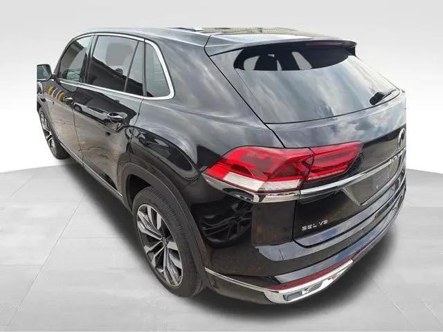 2022 Volkswagen Atlas Cross Sport 3.6L V6 SEL Premium R-Line