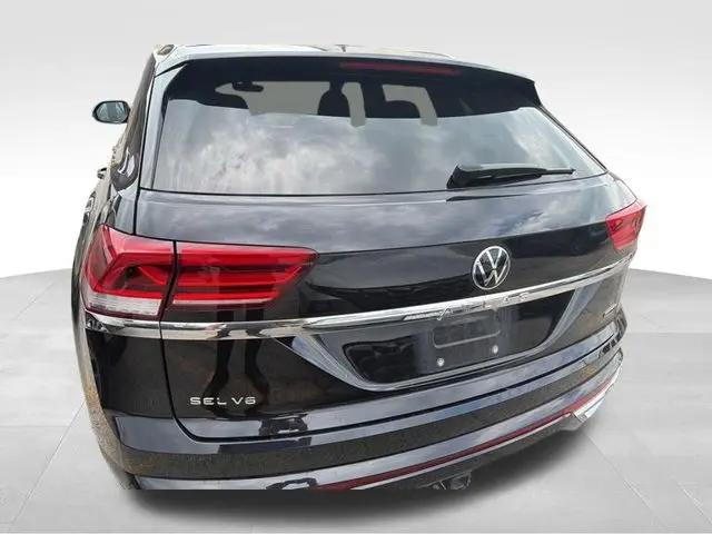 2022 Volkswagen Atlas Cross Sport 3.6L V6 SEL Premium R-Line