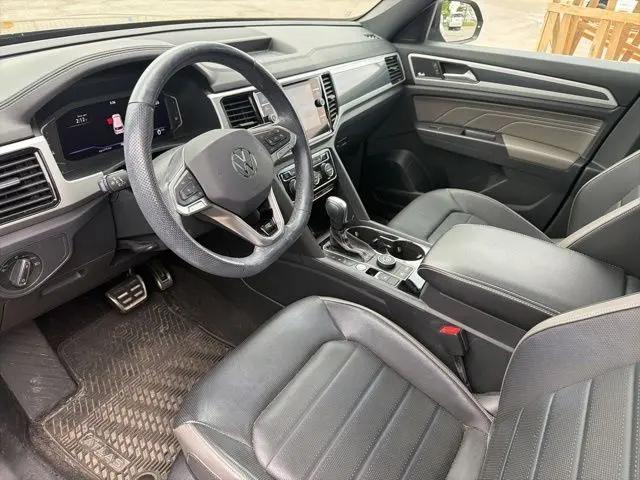 2022 Volkswagen Atlas Cross Sport 3.6L V6 SEL Premium R-Line