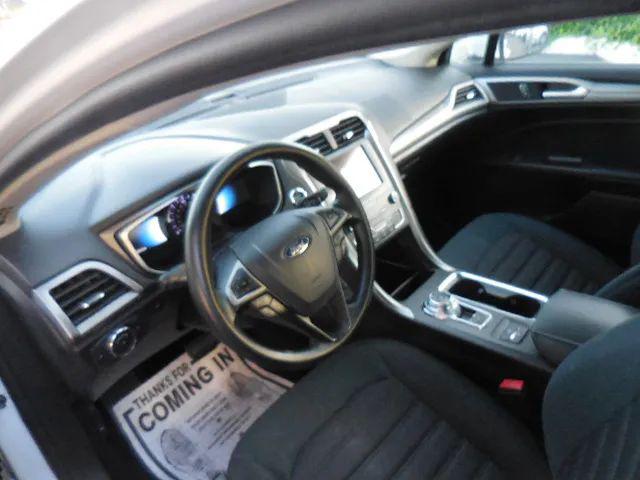 2019 Ford Fusion Hybrid SE