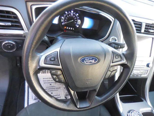 2019 Ford Fusion Hybrid SE