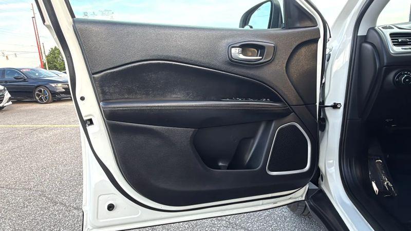 2020 Jeep Compass Latitude FWD