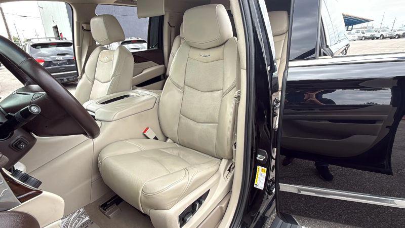 2017 Cadillac Escalade ESV Premium Luxury