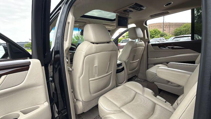 2017 Cadillac Escalade ESV Premium Luxury