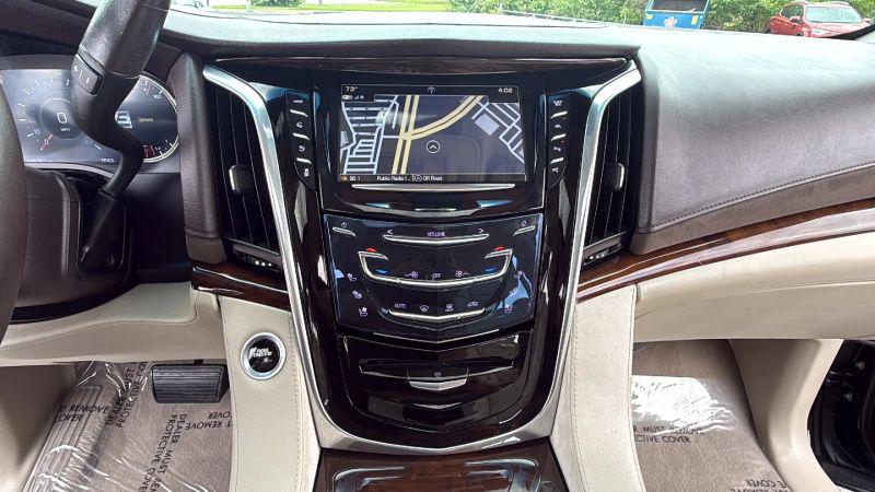2017 Cadillac Escalade ESV Premium Luxury
