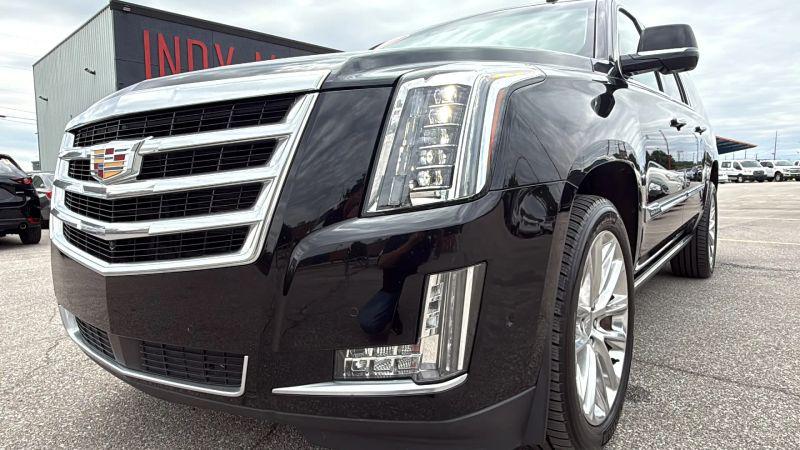 2017 Cadillac Escalade ESV Premium Luxury