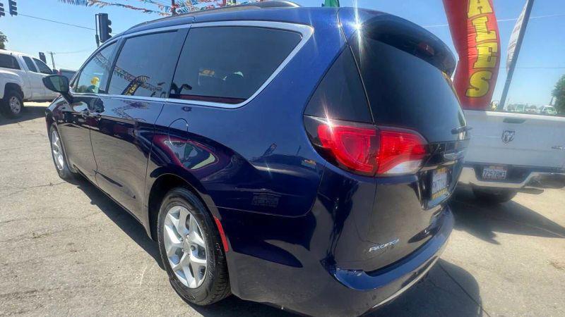2018 Chrysler Pacifica Touring Plus