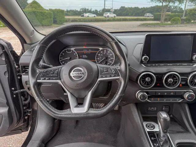 2022 Nissan Sentra SV Xtronic CVT