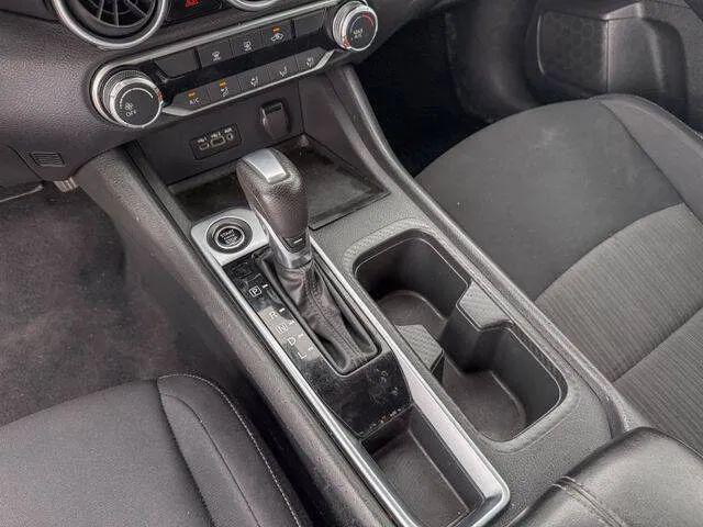 2022 Nissan Sentra SV Xtronic CVT