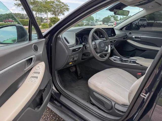 2023 Hyundai Sonata SE