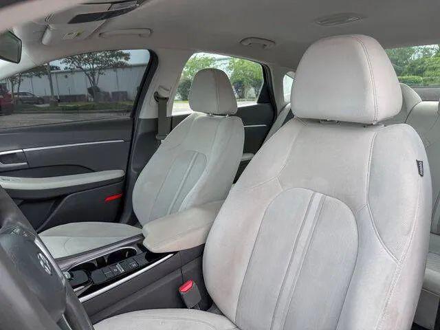 2023 Hyundai Sonata SE