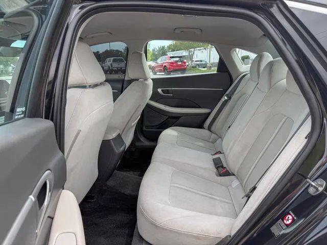 2023 Hyundai Sonata SE