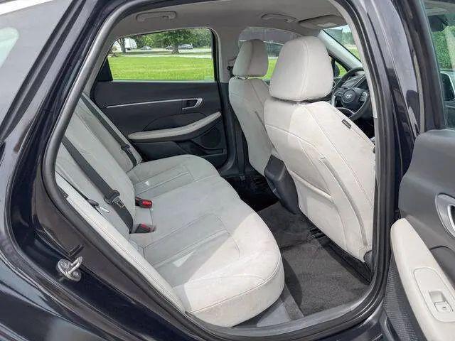 2023 Hyundai Sonata SE