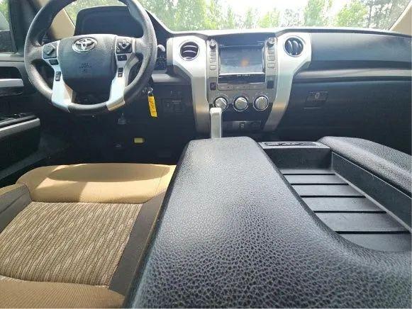 2018 Toyota Tundra SR5 5.7L V8