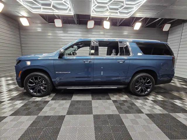 2025 Chevrolet Suburban 4WD Premier