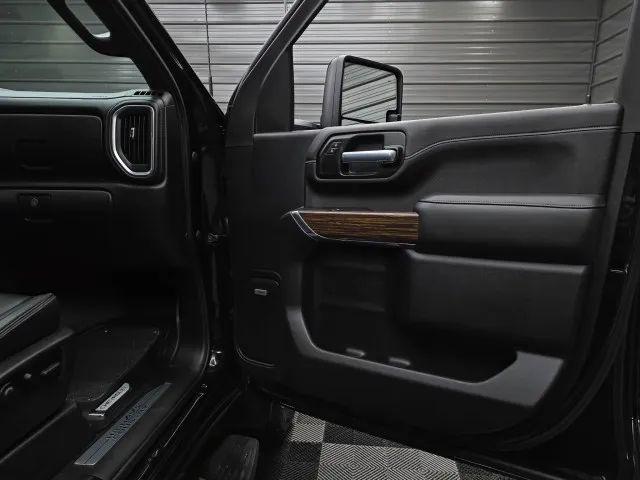 2021 Chevrolet Silverado 2500HD 4WD Crew Cab Standard Bed High Country