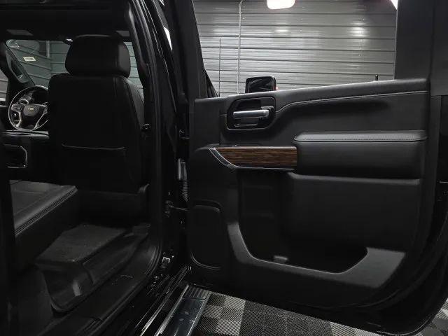 2021 Chevrolet Silverado 2500HD 4WD Crew Cab Standard Bed High Country