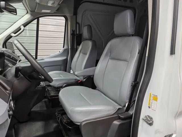 2019 Ford Transit Medium Roof w/Sliding Side Door w/RWB