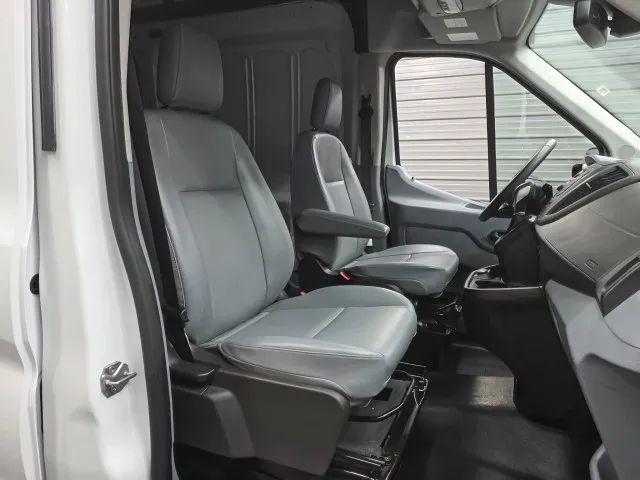 2019 Ford Transit Medium Roof w/Sliding Side Door w/RWB