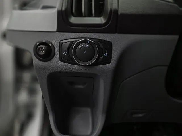 2019 Ford Transit Medium Roof w/Sliding Side Door w/RWB