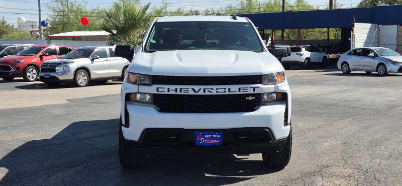 2022 Chevrolet Silverado 1500 2WD Crew Cab Short Bed Custom