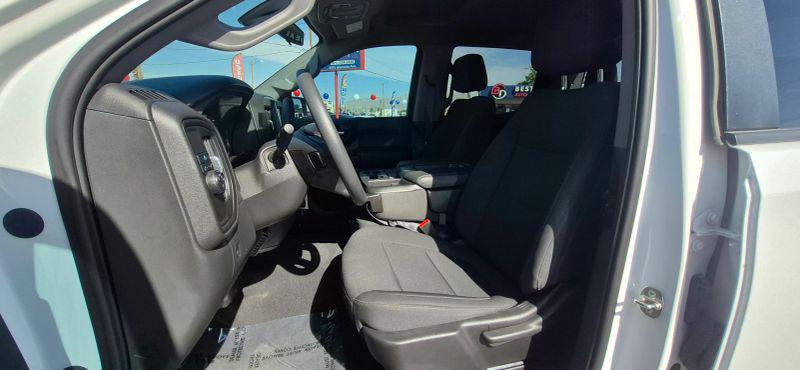 2022 Chevrolet Silverado 1500 2WD Crew Cab Short Bed Custom