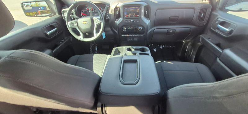 2022 Chevrolet Silverado 1500 2WD Crew Cab Short Bed Custom