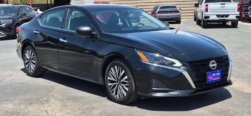 2025 Nissan Altima SV FWD