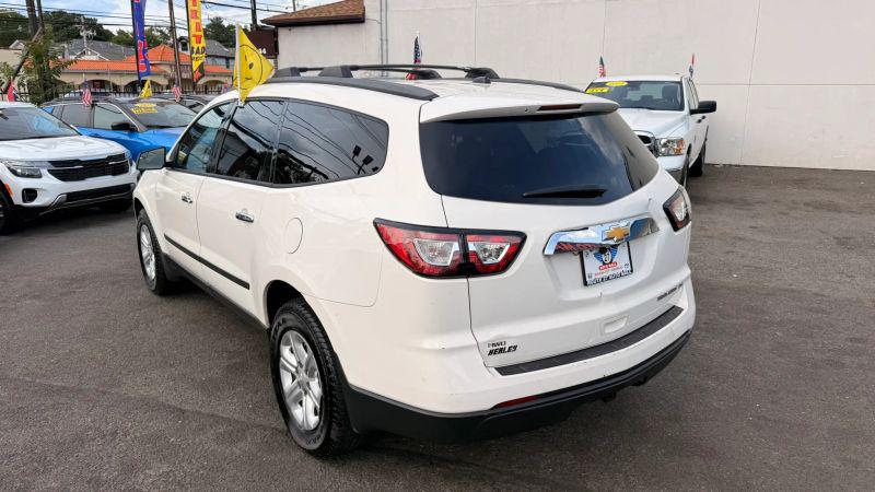 2013 Chevrolet Traverse LS