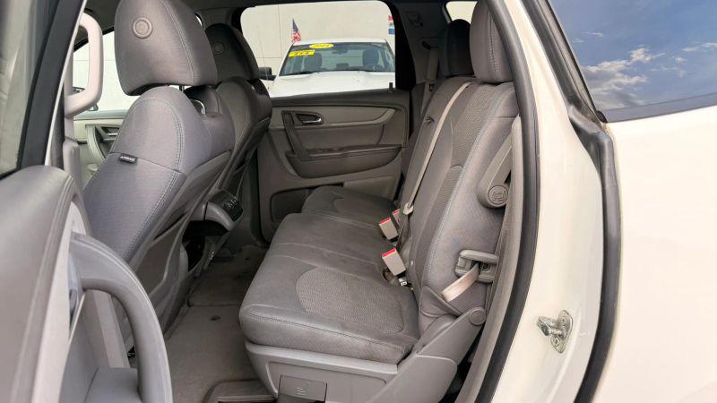 2013 Chevrolet Traverse LS