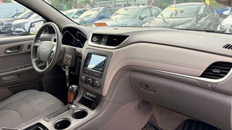 2013 Chevrolet Traverse LS