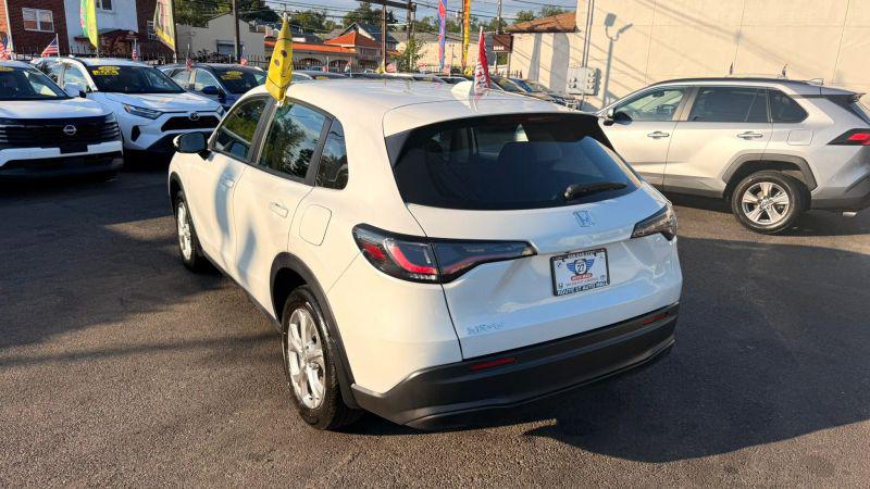 2025 Honda HR-V AWD LX