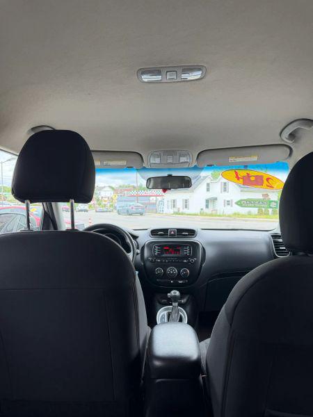 2014 Kia Soul Base