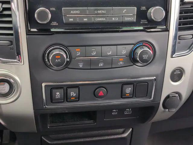 2021 Nissan Titan Crew Cab SV 4x2